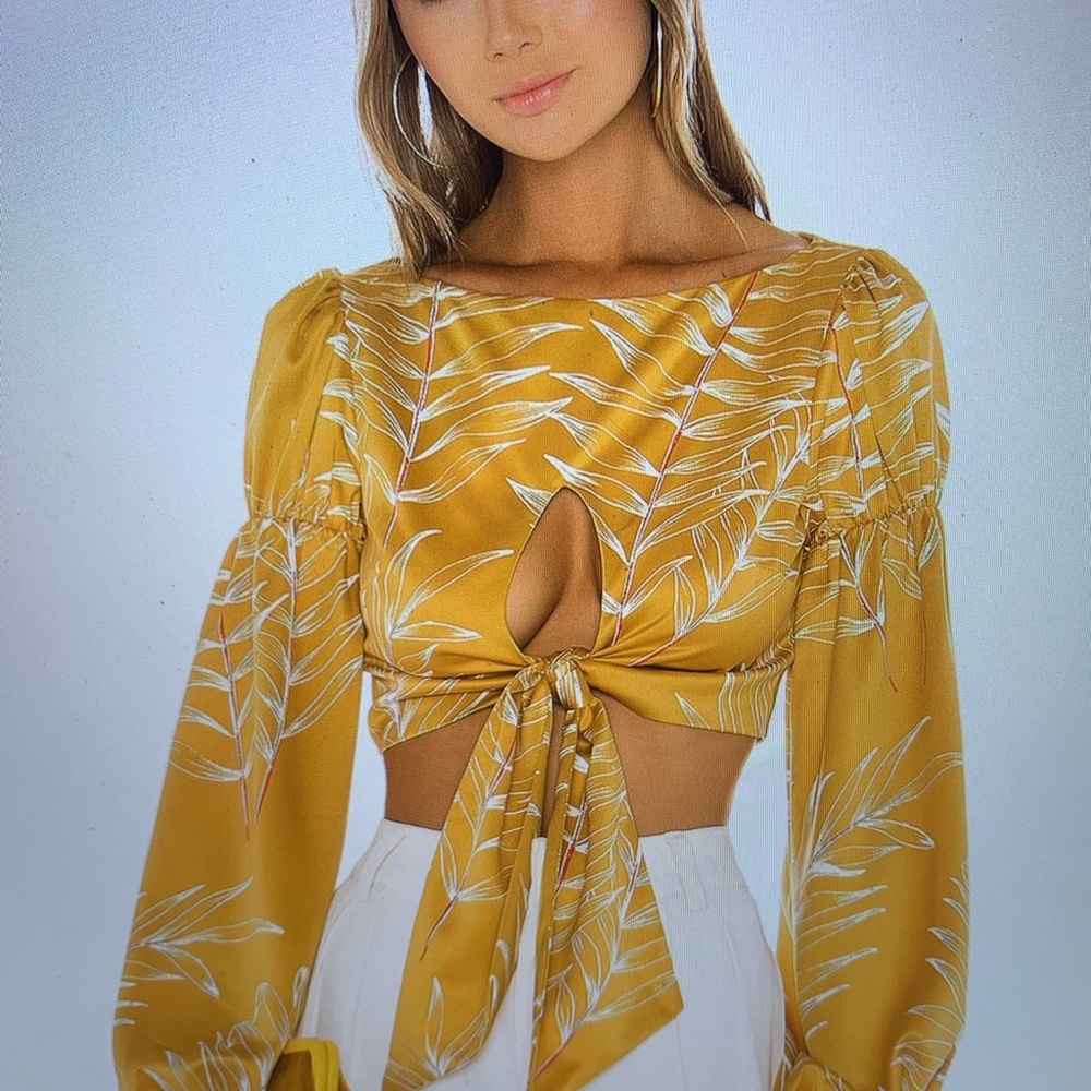 Camila Coelho Marcia Top in Gold Tropical. Size XS